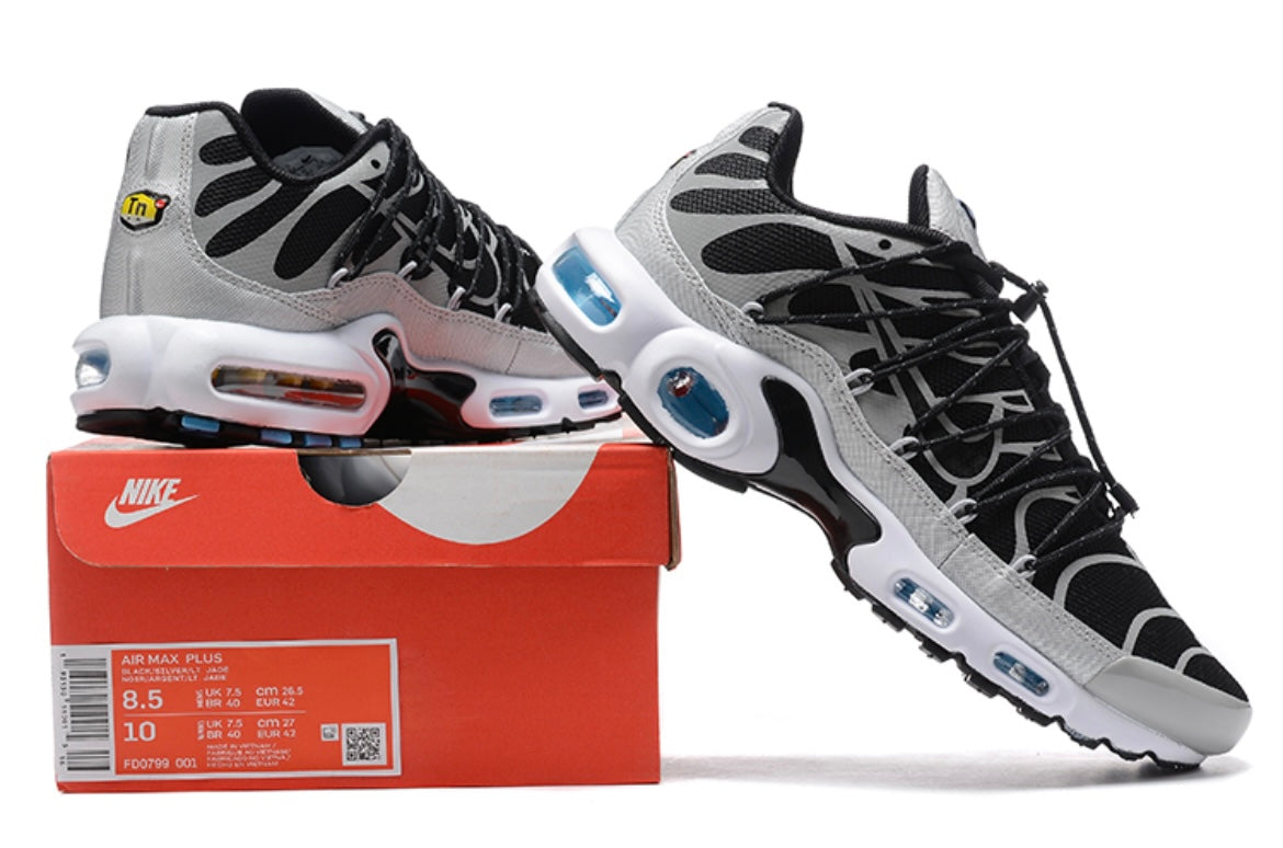 Nike Air Max TN Plus Lace Toggle Black Grey