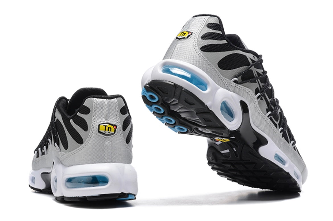 Nike Air Max TN Plus Lace Toggle Black Grey