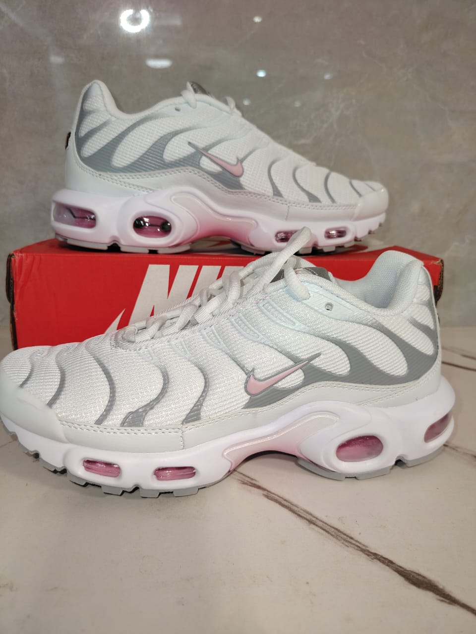 Nike Air Max Plus "Summit White & Pink Rise"