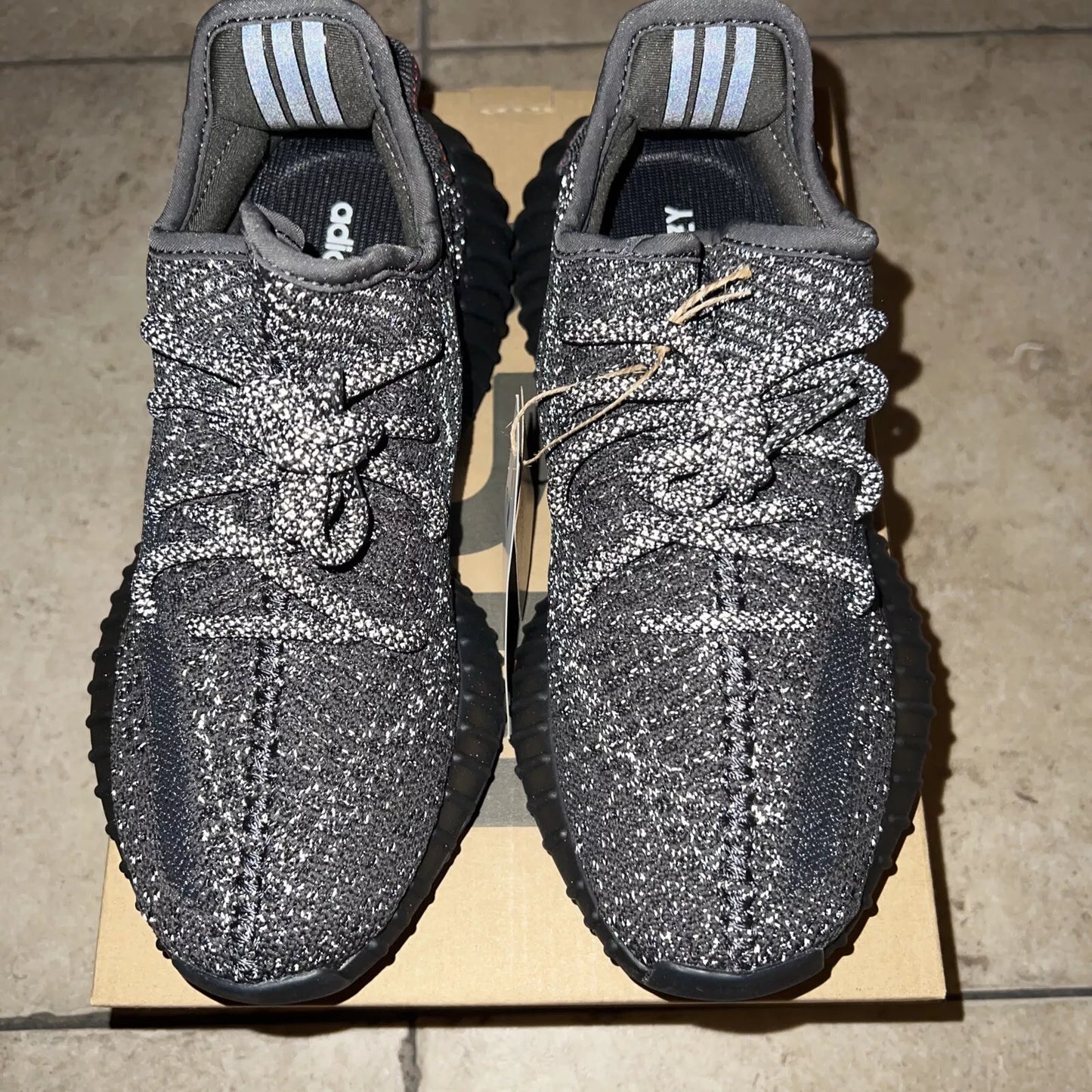 Adidas Yeezy boost “Static Black”-reflective
